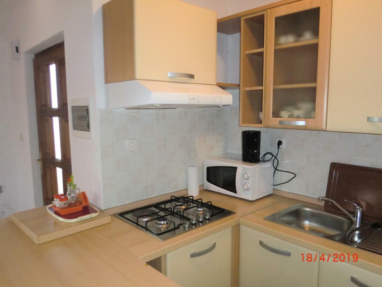 Apartment Zita With 1 Bedroom In Relaxing Surroundings Near Umag Exterior foto